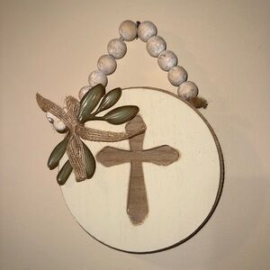 WALL DECOR (CROSSES)